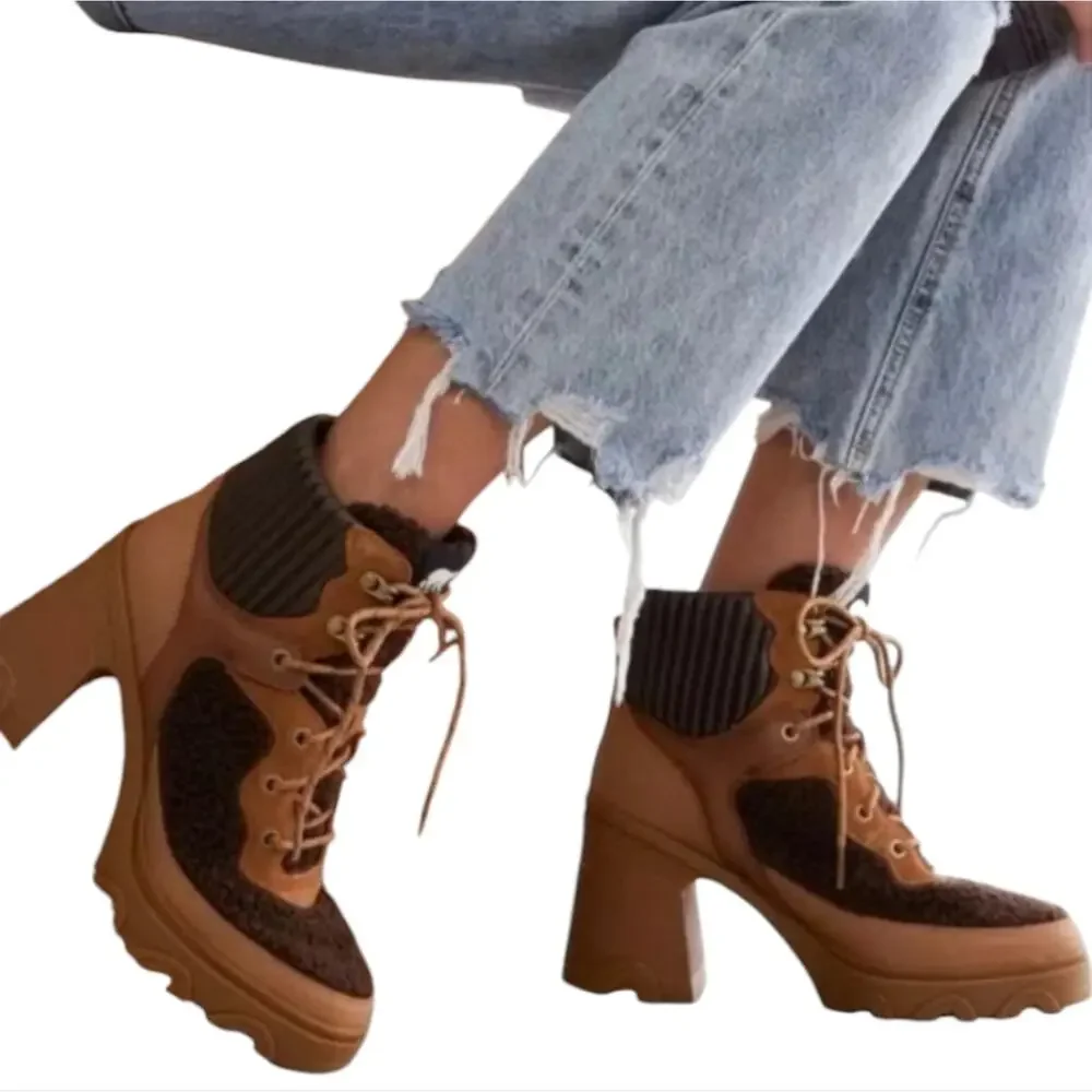 Sundance Catalog Sorel Platform “Brex‎ Heel Cozy Lace Boots” Size 9.5 $210 MSRP